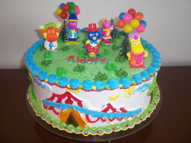 30 i Backyardigans Circo